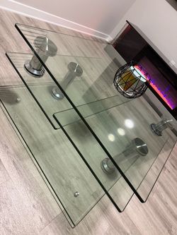 Living room center table