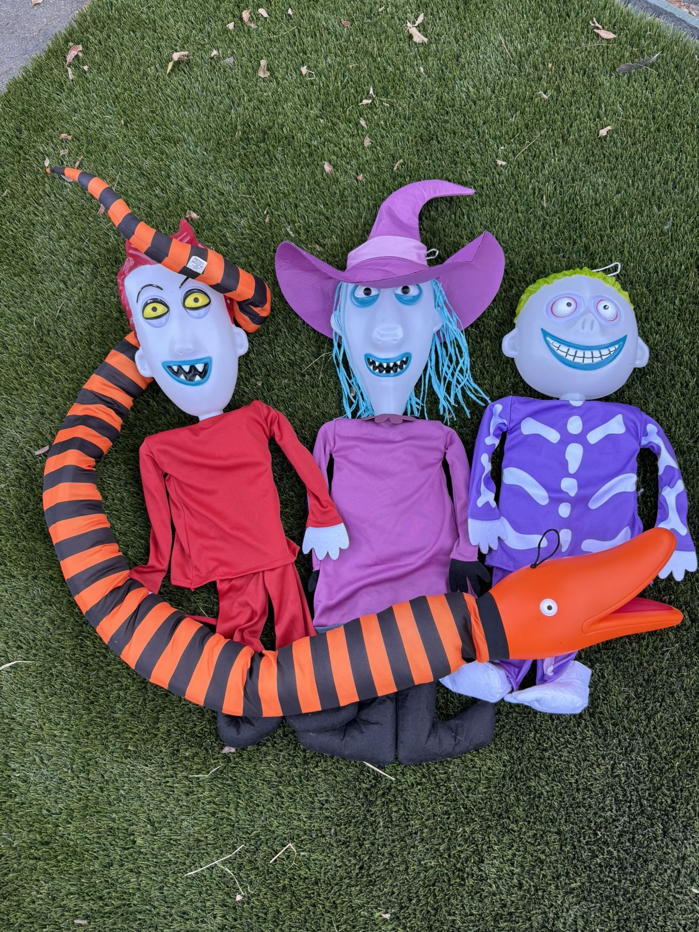 Disney Lock, Shock, and Barrel Hanging Halloween Decorations for Sale