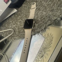2 Apple Watch 