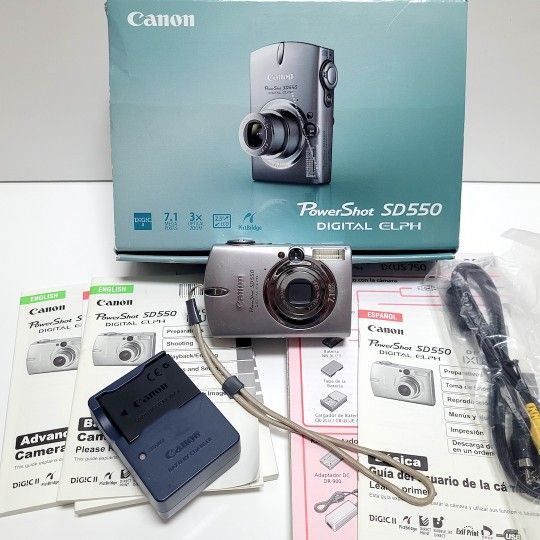 Canon Powershot SD550 Digital Elph Camera Silver 7.1MP 2.5" LCD 3x Optical Zoom