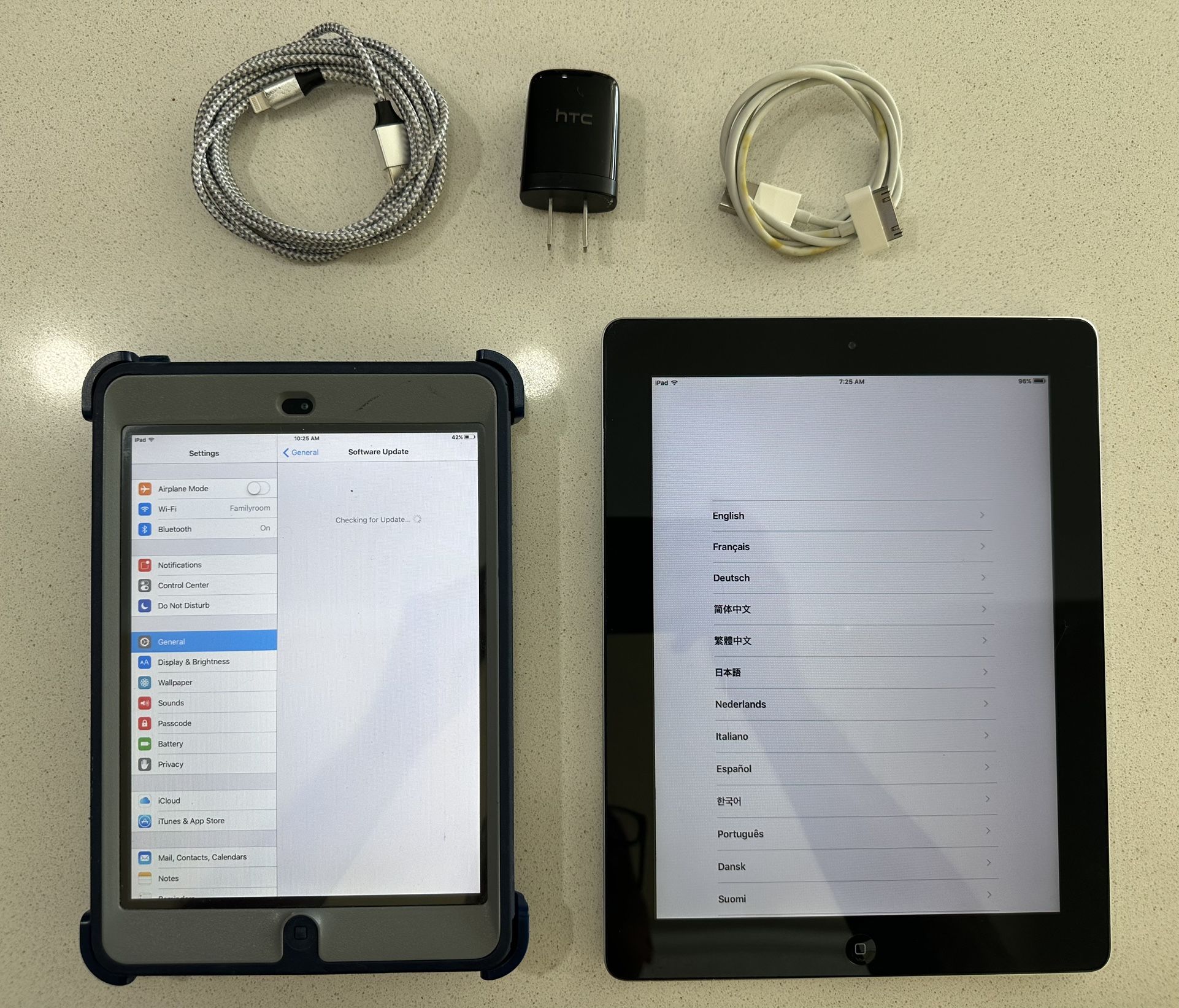 Set Of 2 iPads Model A1397 And Model A1432.