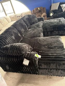 BRAND NEW Midnight-Madness 2-Piece Sofa With Chaise & Ottoman - Can Deliver!