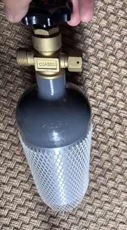 2.5lbs co2 aluminum tank
