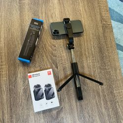 Vlog Kit Wireless Mic  &40” Tripod & Wireless Remote 