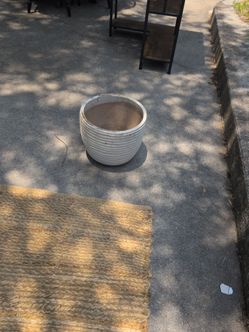 Garden pot