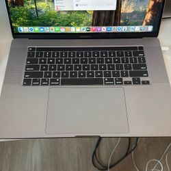 MacBook Pro 16 Inch 2.6,  6-core  Intel I7 16 Gb 