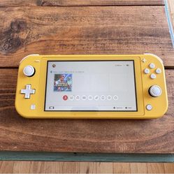 Switch Lite Yellow 