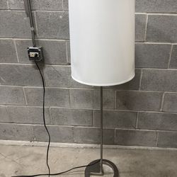Flooring lamp  15$ cash