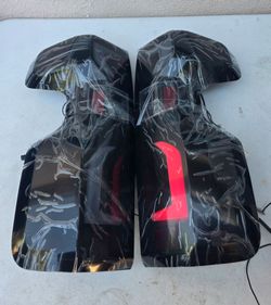 19-24 Chevrolet Silverado LED Taillights Luces Traseras Calaveras Focos Luces Chevy