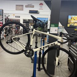 Trek Domane AL 4