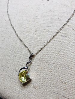 Yellow Crystal Pendant Necklace