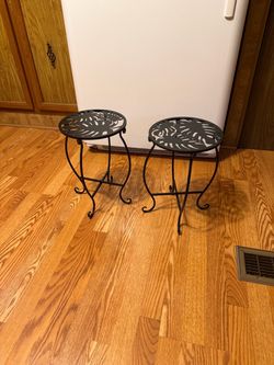 2 Metal Patio Tables