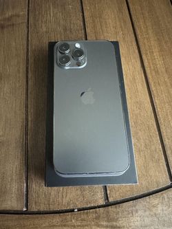 Unlocked iPhone 13 PRO 256 GB