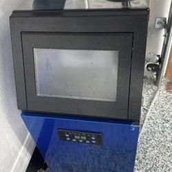 ICE MACHINE  ICE MAKER 