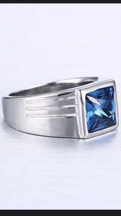 Sterling silver blue zircon size 8