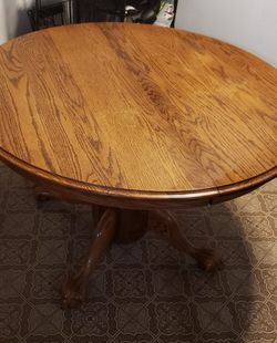 KitchenTable With 5 Chairs