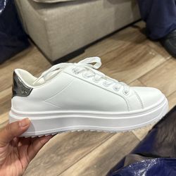 Madden Girl Shoe