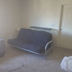 Couch/bed 