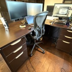 Large L-shaped Executive Desk 