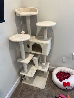 Cat tree