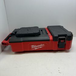 Milwaukee M12 Packout Flood Light 207604/15
