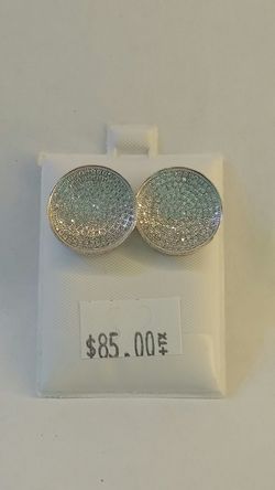 Sterling silver screw back earings