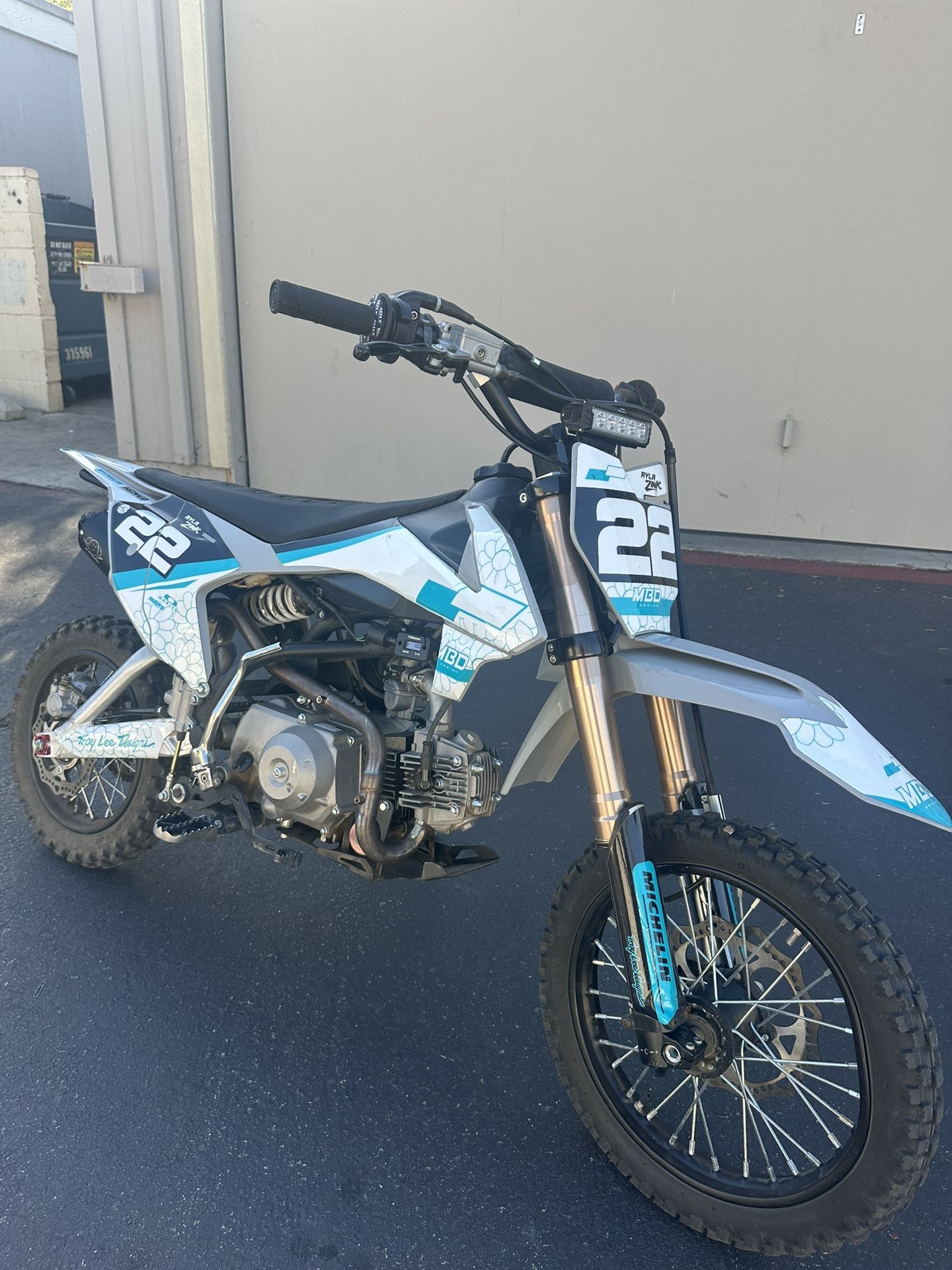 klx 110