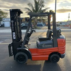 Forklift Toyota 