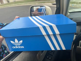 Adidas SWIFT RUN X W 6 1/2.