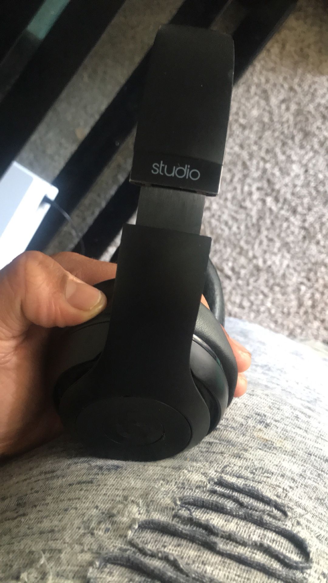 Beats Studio high $350 retail price Audio & Speakers