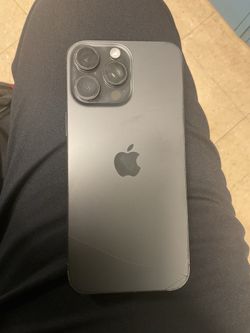 iPhone 16 Pro Max
