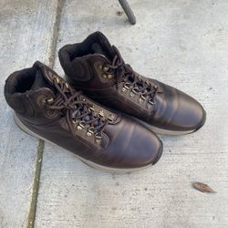 Size 10 Boots. Basically Brand New