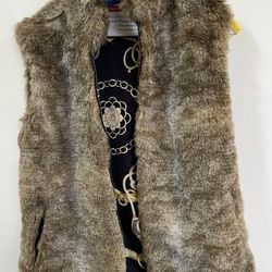 XS Ladies Faux Fur  Vest 100%silk Lining