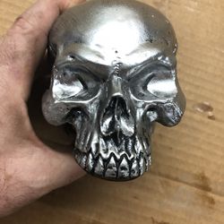 HALLOWEEN SILVER GREY SKULL Candle Holder