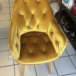 Set Of 2 Yellow Chair 