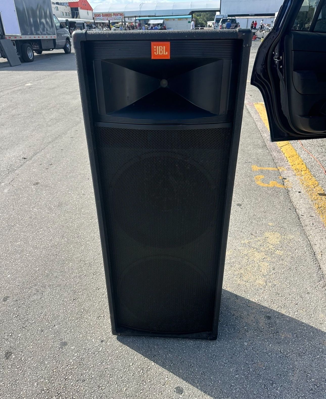 JBL TR225 passive PA speaker (Two 15” Woofers)