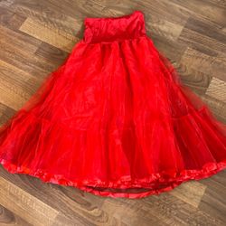Red Petticoat Women’s Size Medium