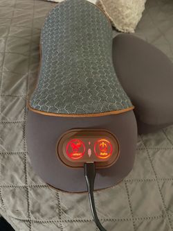 Pillow massager