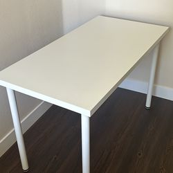Office Desk/Table