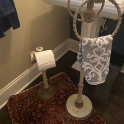 Bathroom  Towel And Tissue Holder 