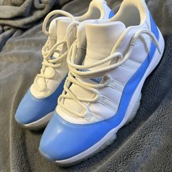 Air Jordan 11 Low “unc” Size 12M