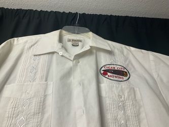 Guayabera t shirt Large