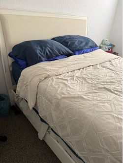 Queen size bed frame