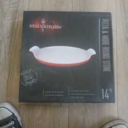 Pizza and more round stone