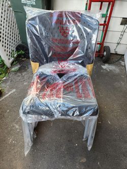 Office Chair No Wheels