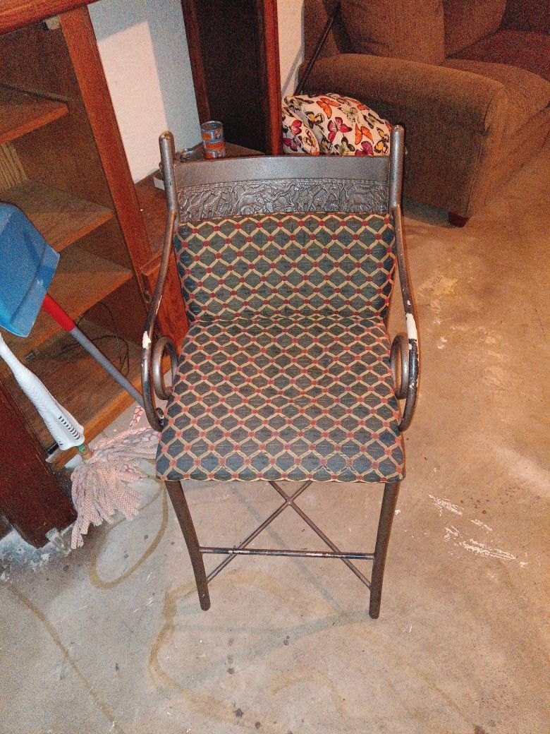 Nice Vintage Bar Chair With Back Print Of  Safari