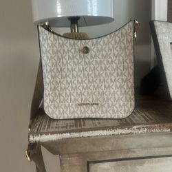 Small Michael Kors Briley  Vanilla Signature Crossbody Bag
