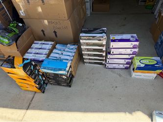 Tengo guantes chicos / medianos y grandes de $5 y 10 la caja