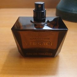 New Versace Fragrance Crystal Noir 