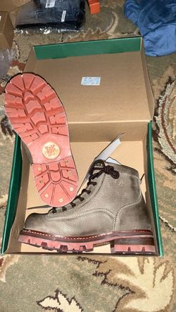 New men’s size 9 work boots *NIB*